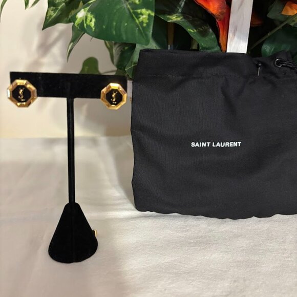 Beautiful YSL Gold Tone / Black Earrings with YSL pouch - Picture 10 of 16